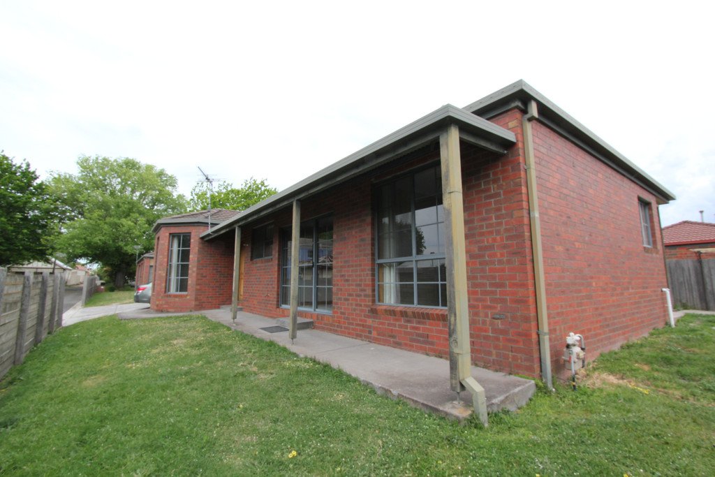 2/206 Talbot Street South BALLARAT CENTRAL 2