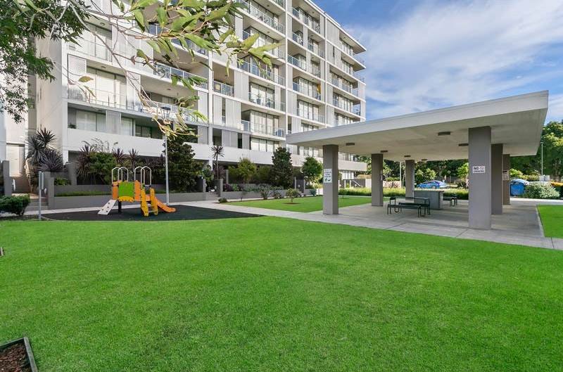 2206/39 Rhodes Street HILLSDALE 8