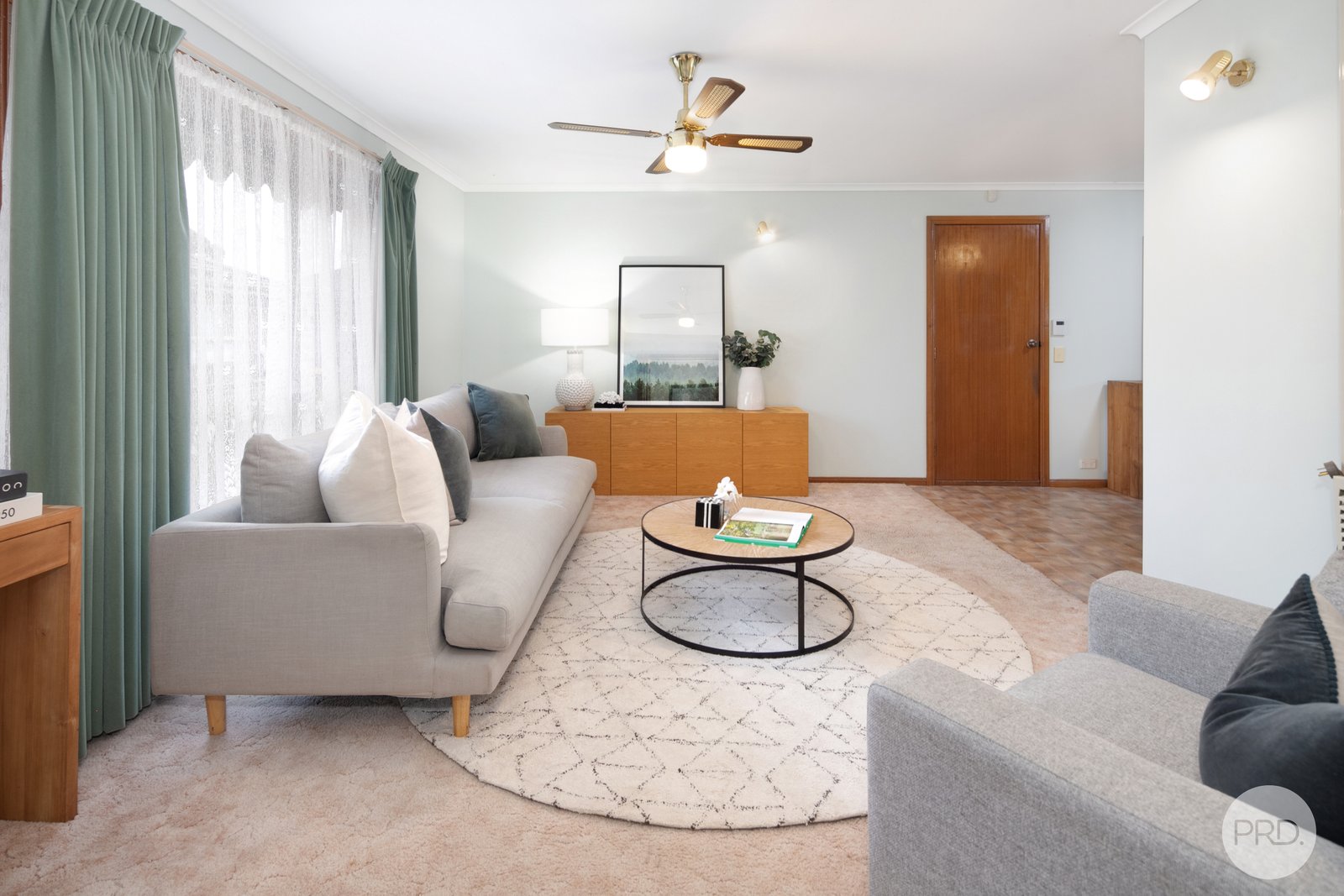 2/207 Yarrowee Street SEBASTOPOL 7