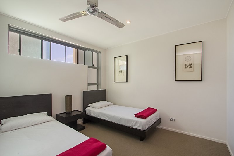 220/78-80 Marine Parade KINGSCLIFF 6