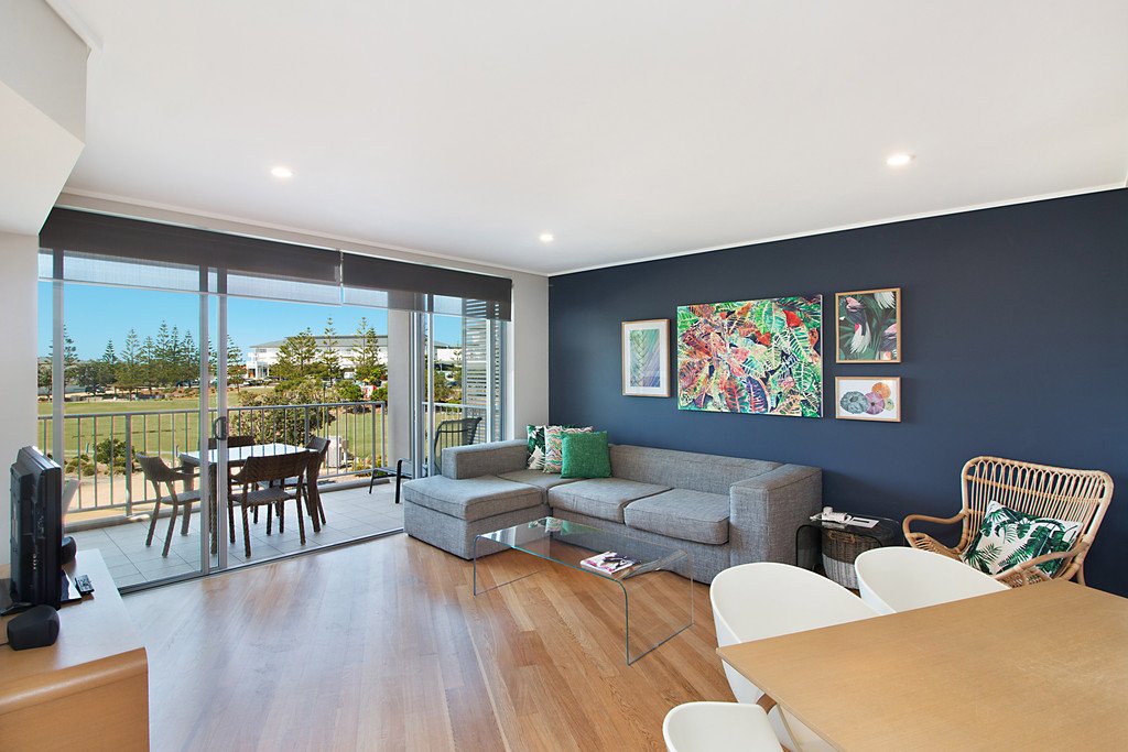 2208-2209/1-25 Bells Boulevarde  KINGSCLIFF 7