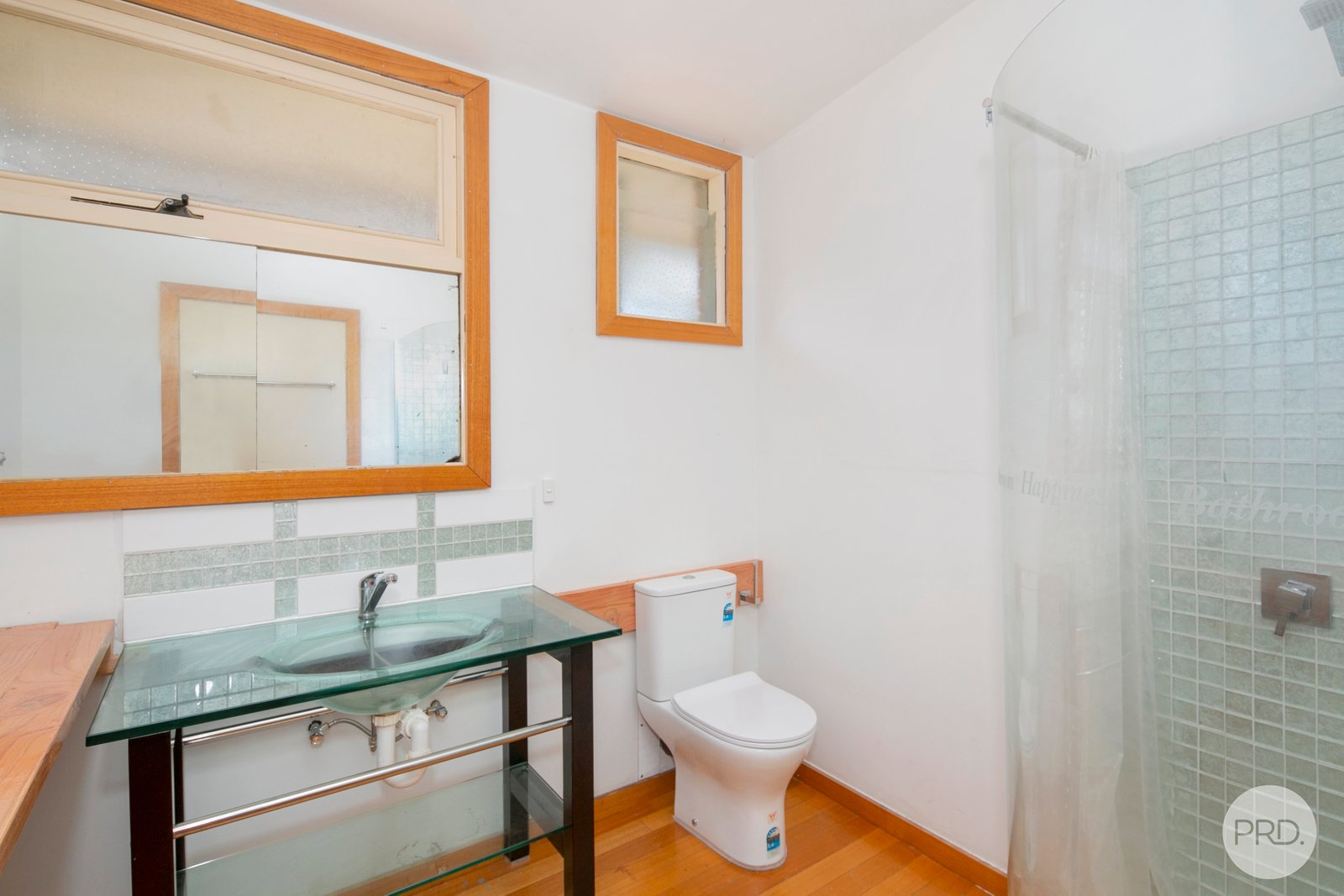 2/208 Eddy Ave  MOUNT HELEN 7