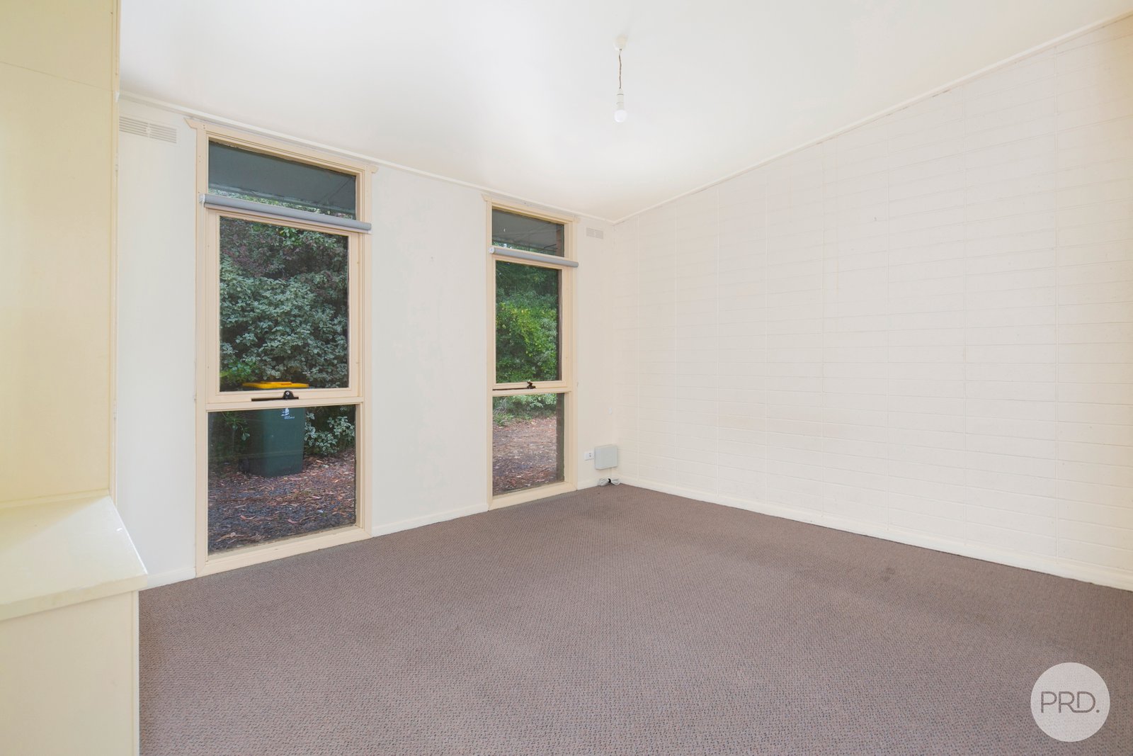 2/208 Eddy Ave  MOUNT HELEN 6