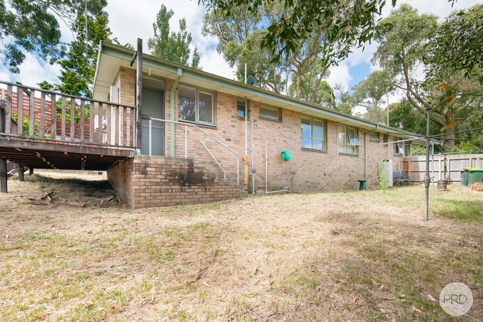 2/208 Eddy Ave  MOUNT HELEN 10