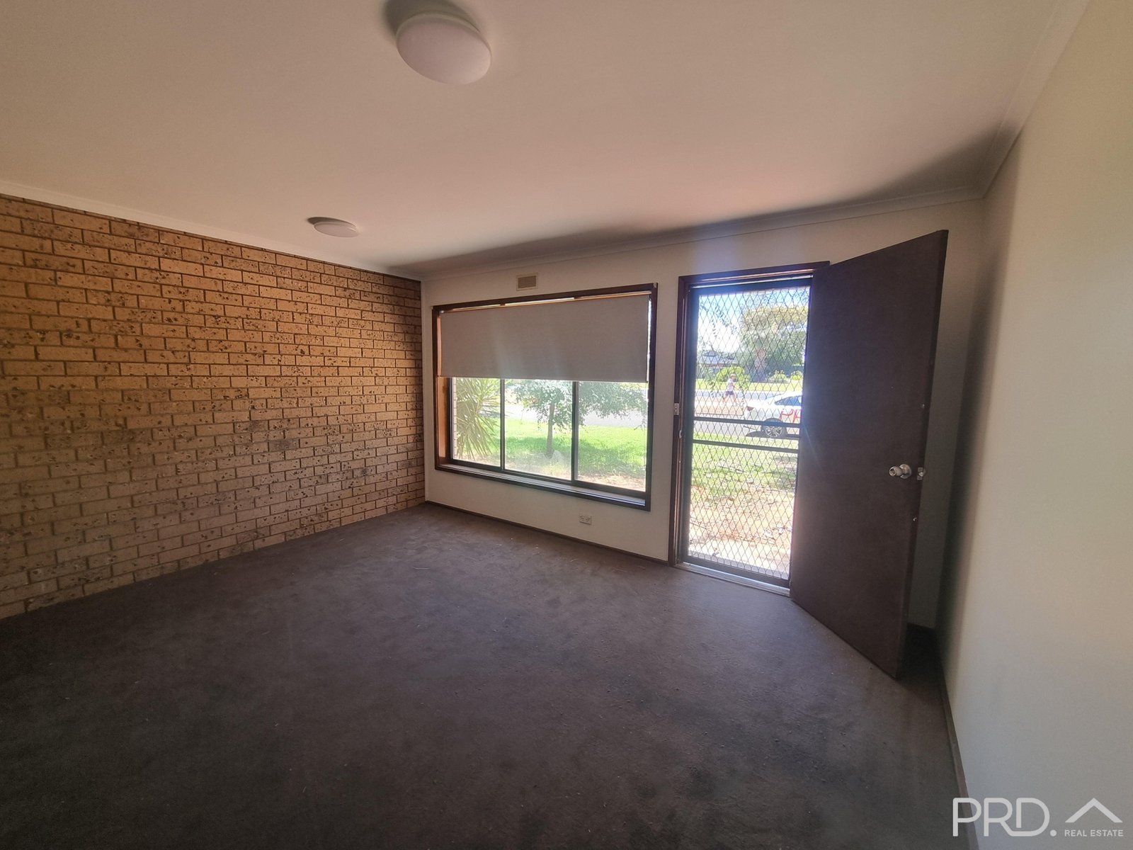 2/2088 Fifteenth Street IRYMPLE 2