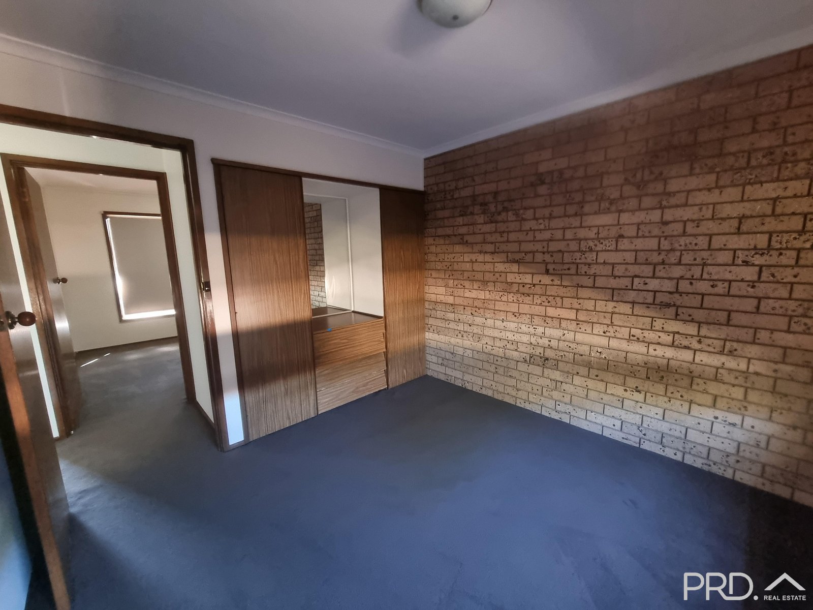 2/2088 Fifteenth Street IRYMPLE 8