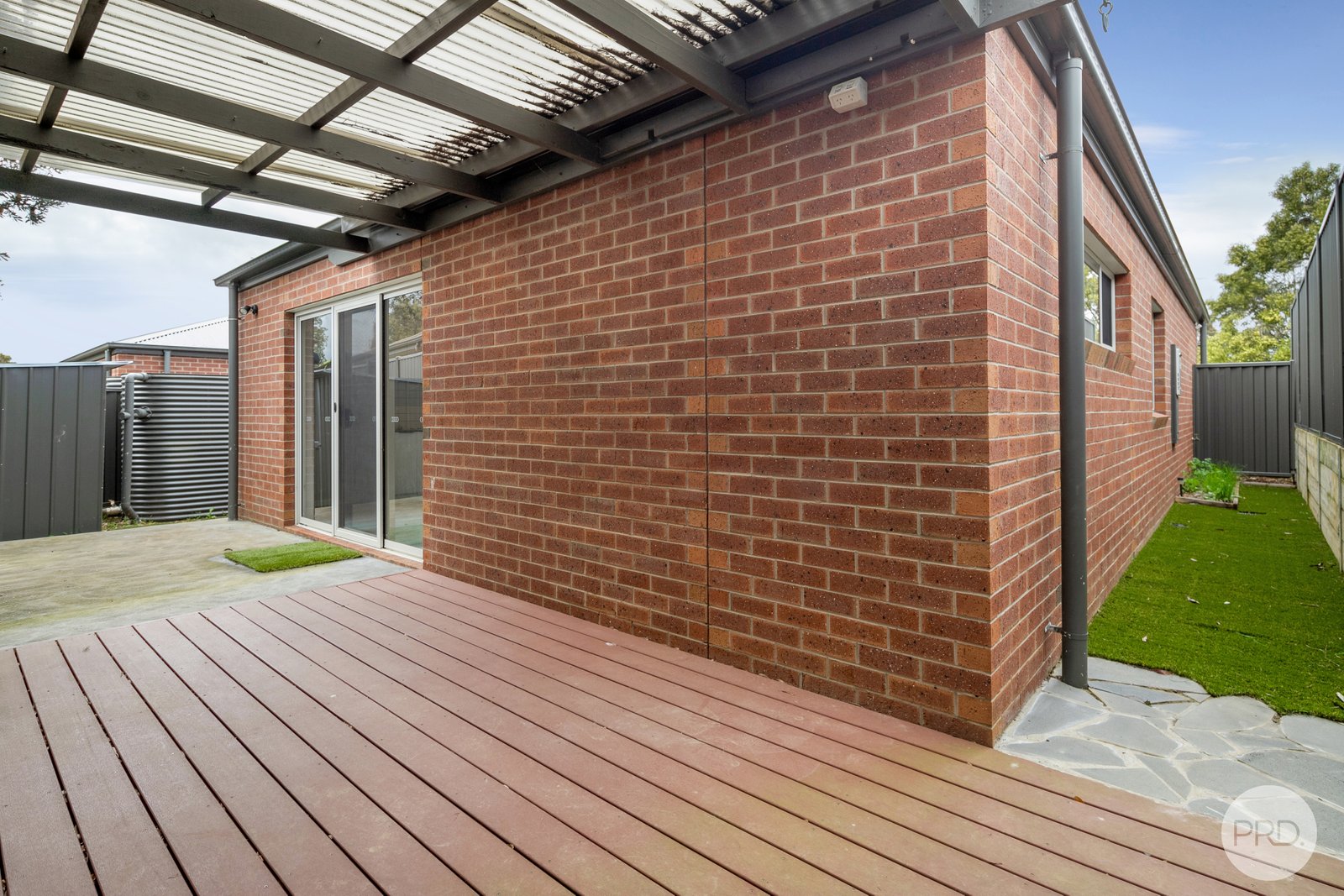 2/209 Tinworth Avenue MOUNT CLEAR 12