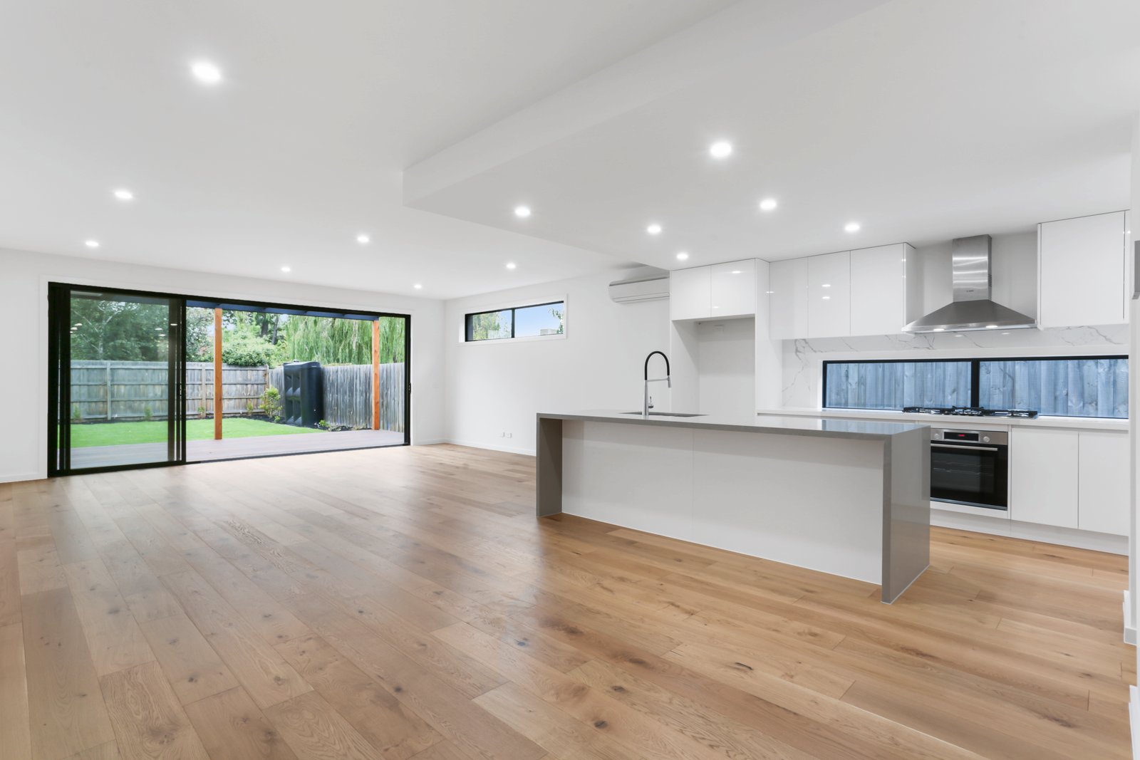 Gallery: 220A Nepean Highway