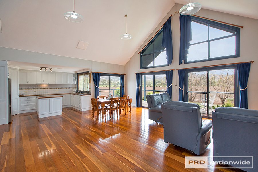 221-259 King George V Avenue TAMWORTH 7