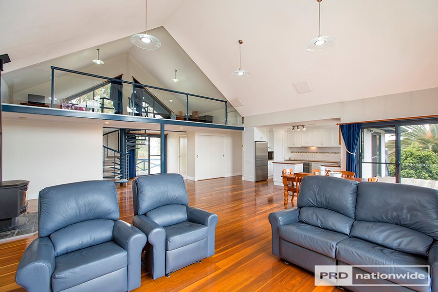 221-259 King George V Avenue TAMWORTH 8