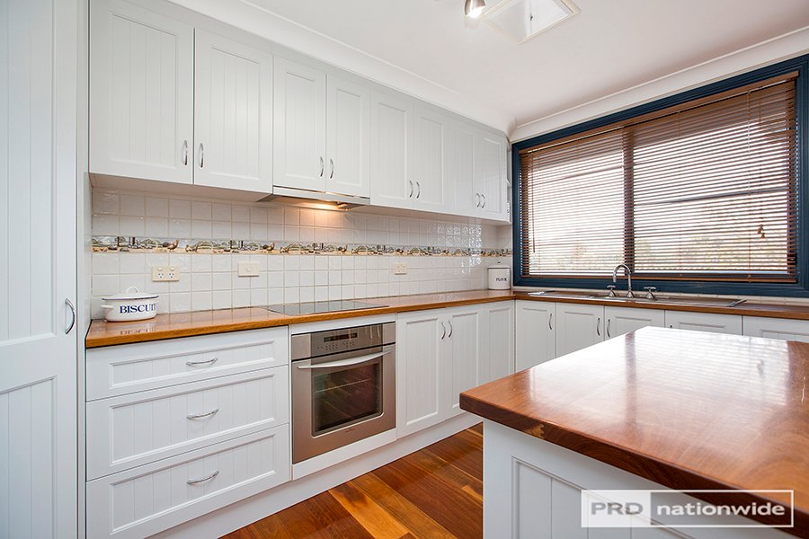 221-259 King George V Avenue TAMWORTH 10