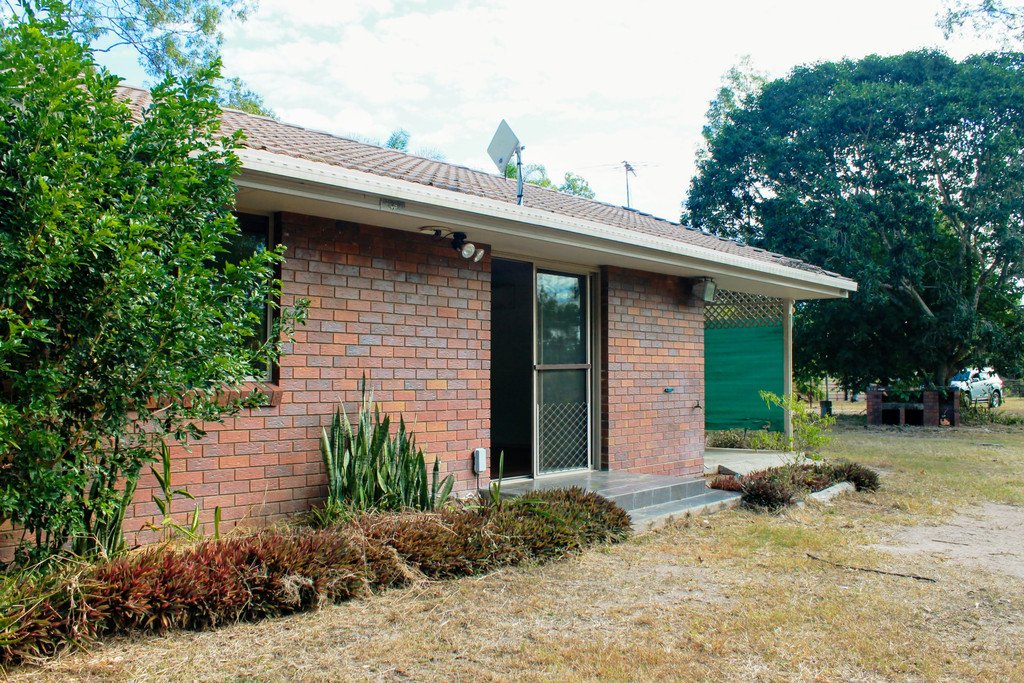 221 Bells Road RODDS BAY 4