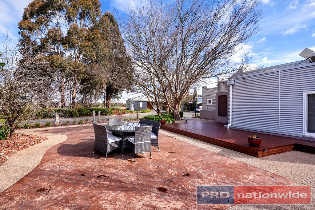 221 Brays Road CAMBRIAN HILL 8