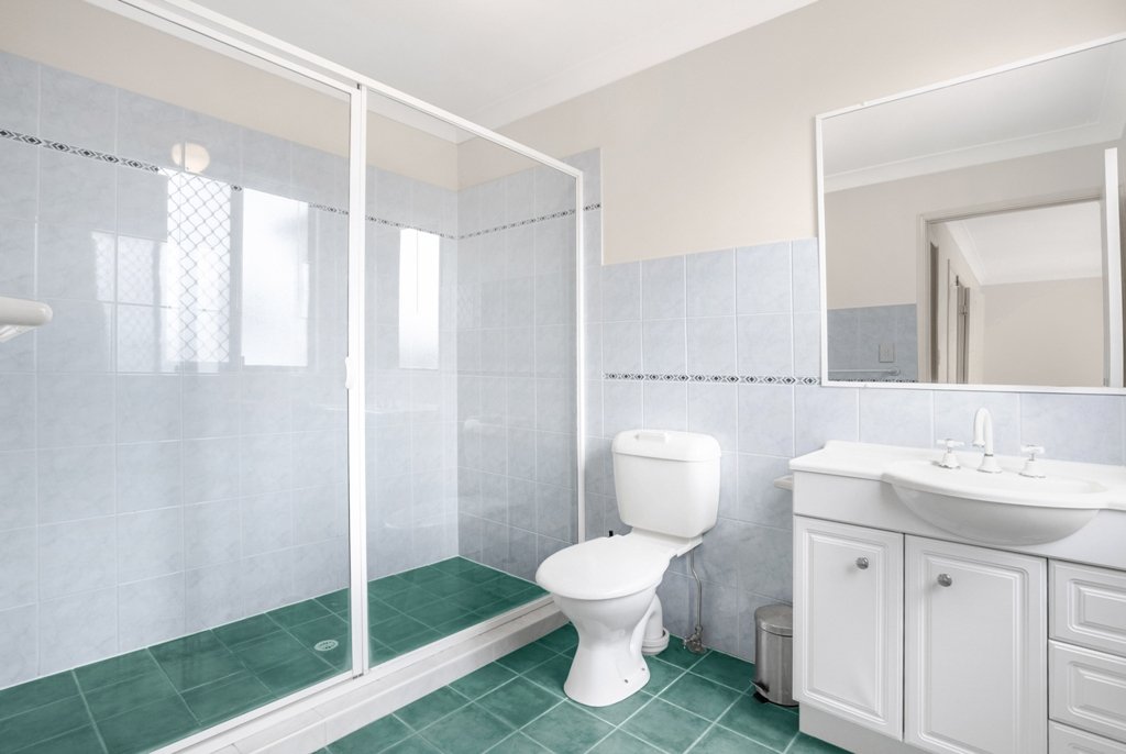 2/21 Broughton Road KEDRON 6
