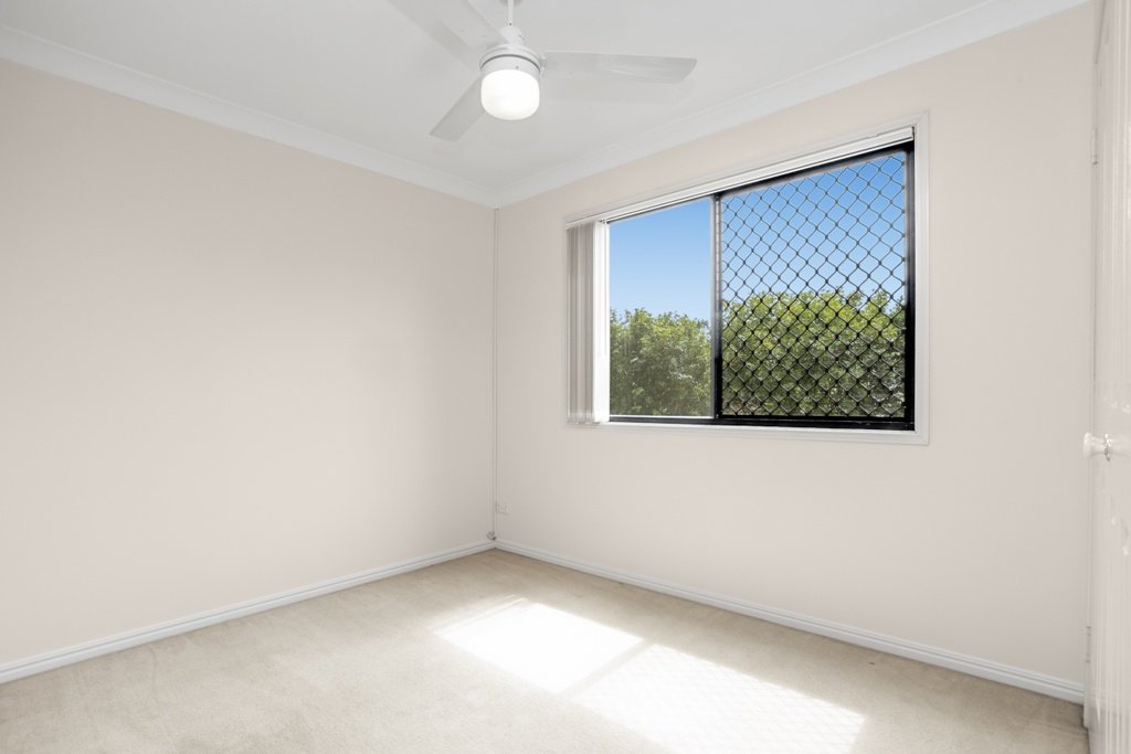 2/21 Broughton Road KEDRON 7