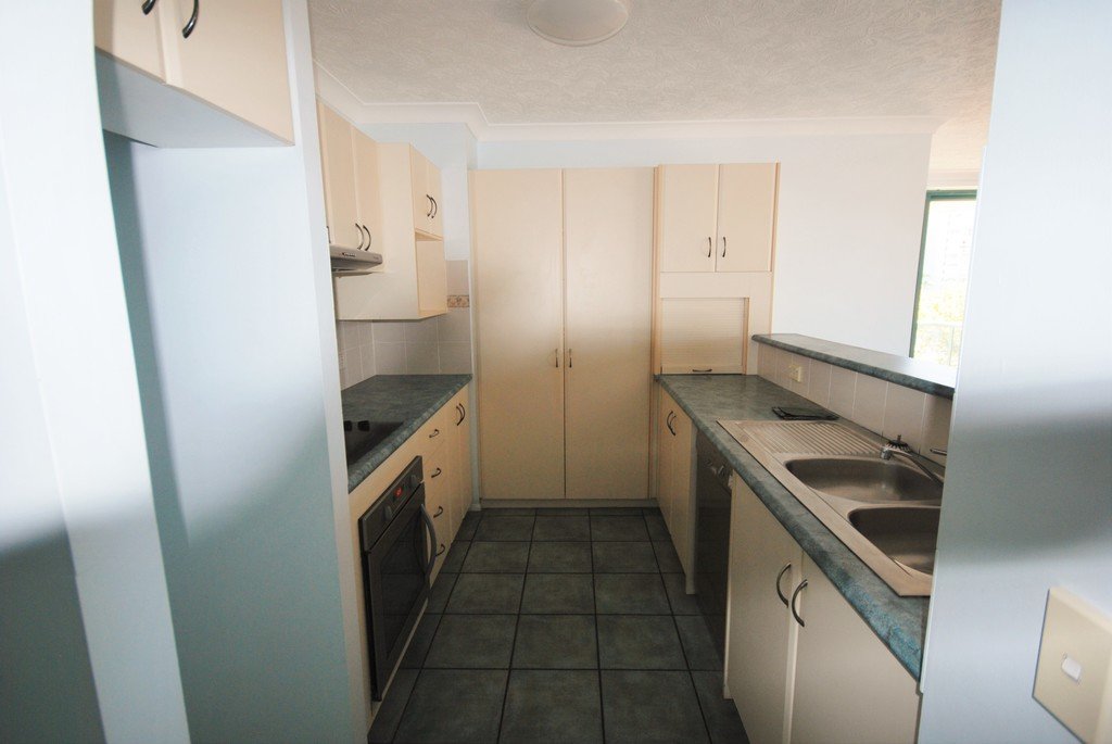 22/1 Burleigh St BURLEIGH HEADS 4