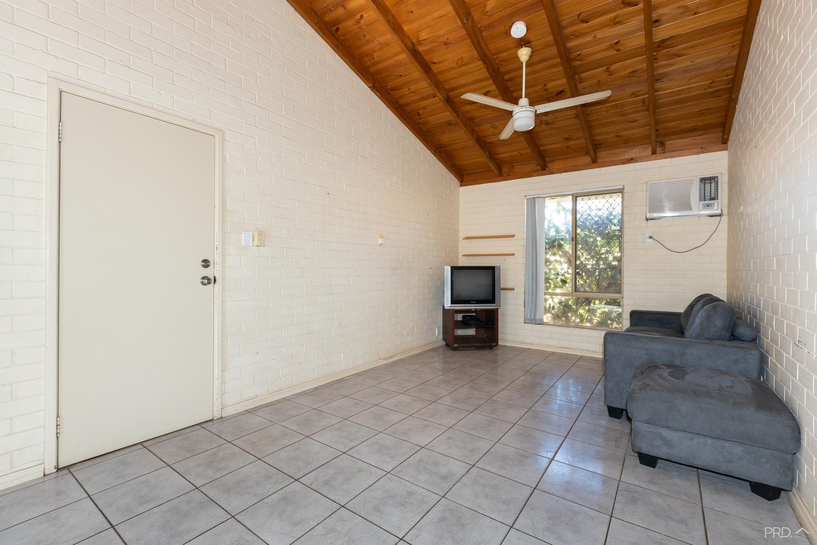 22/1 Charles Road CABLE BEACH 10
