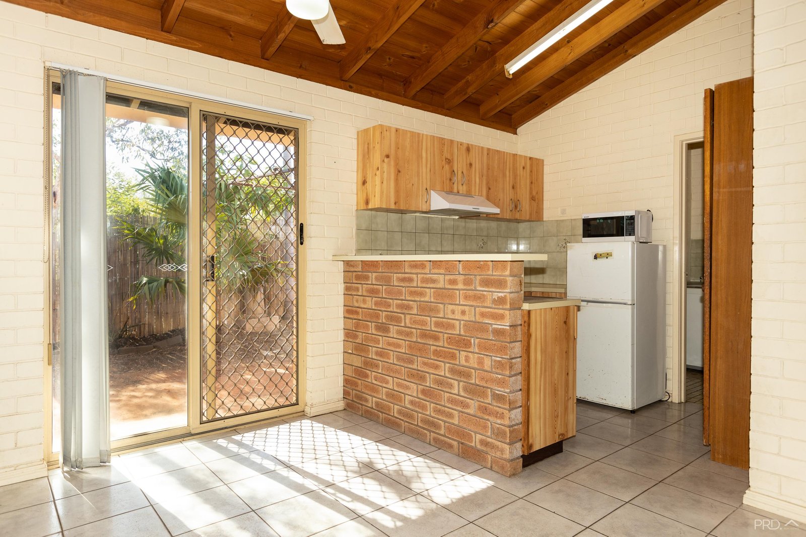 22/1 Charles Road CABLE BEACH 13