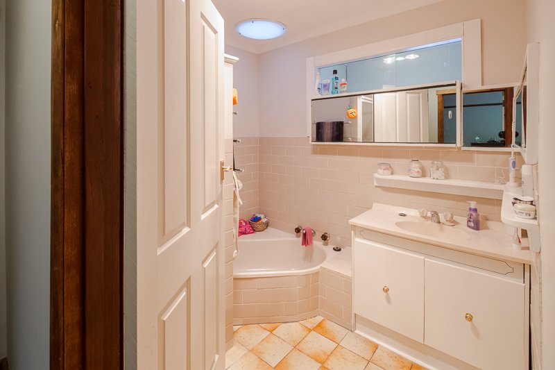 221 Clyde Street SOLDIERS HILL 8