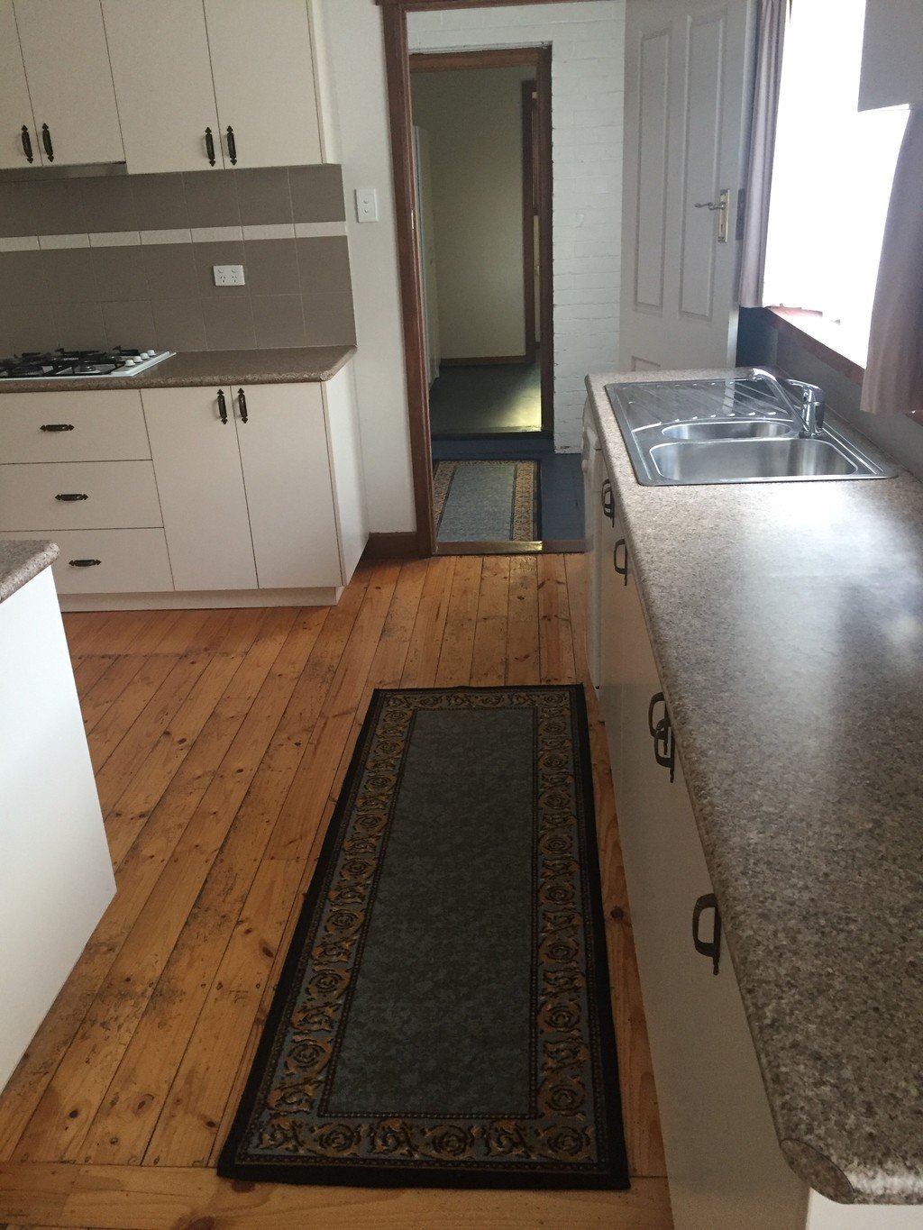 221 Clyde Street SOLDIERS HILL 10