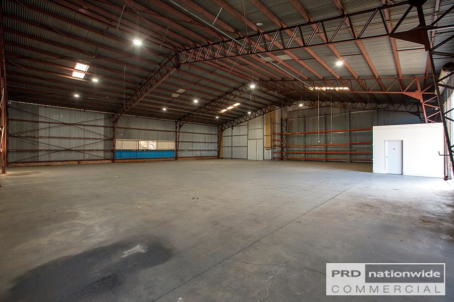 2/21 Crown Street TAMWORTH 2