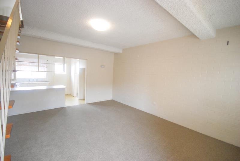 2/21 Day Street WAGGA WAGGA 2