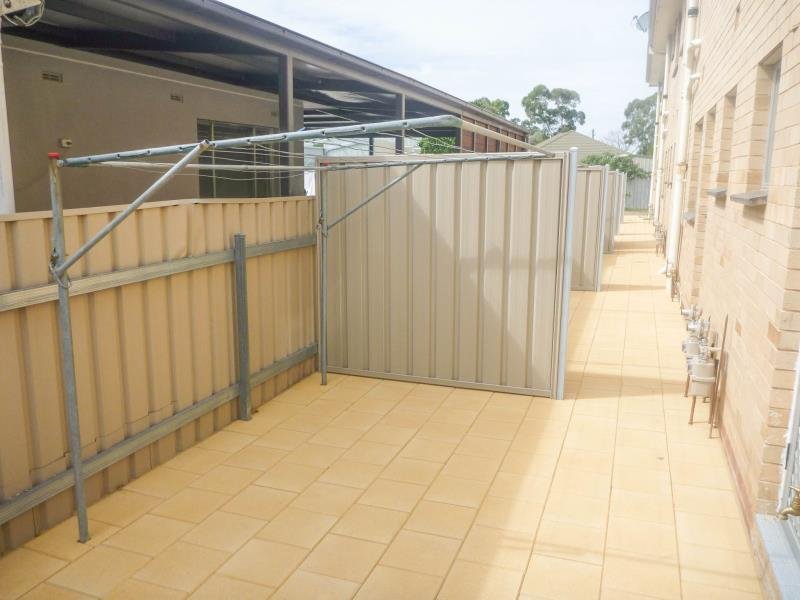 2/21 Day Street WAGGA WAGGA 6