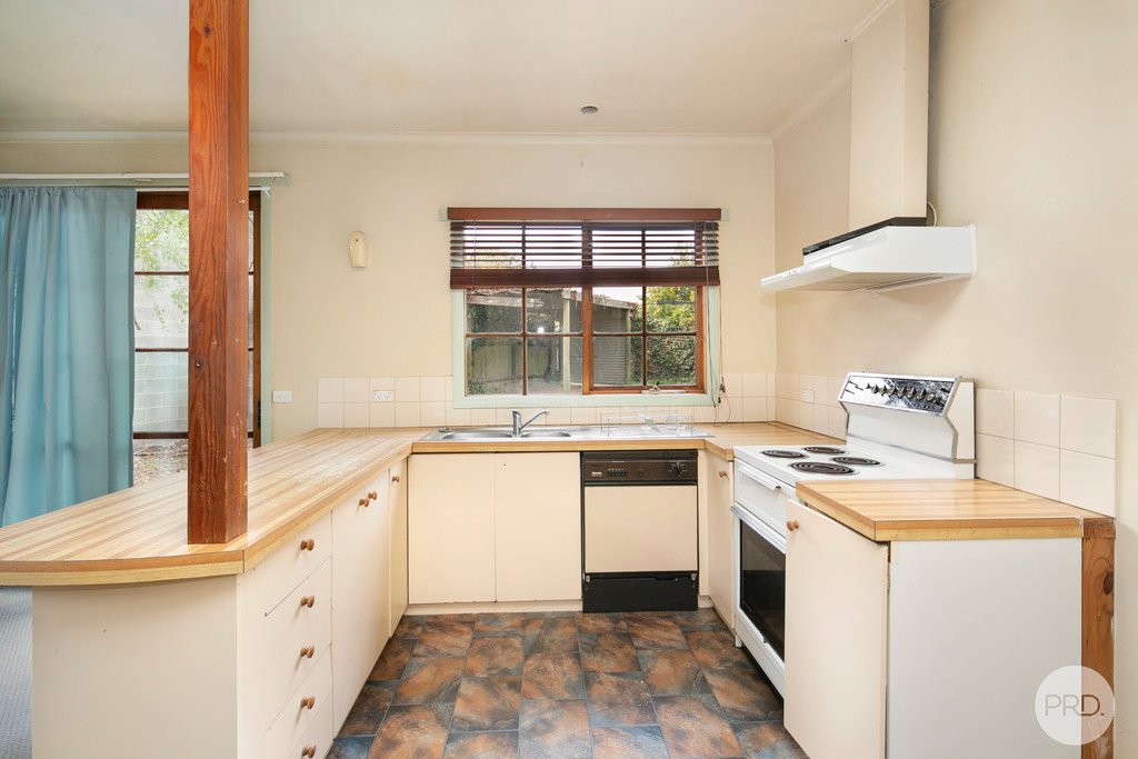 221 Doveton Street South BALLARAT CENTRAL 4