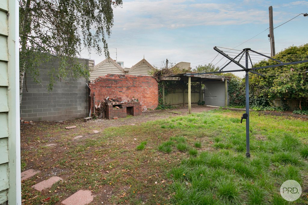 221 Doveton Street South BALLARAT CENTRAL 10