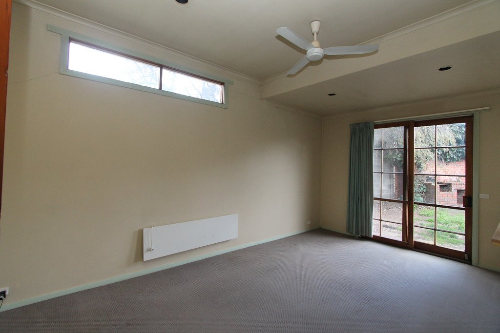 221 Doveton Street South BALLARAT 9