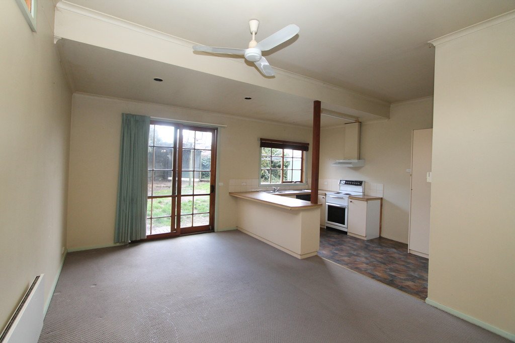 221 Doveton Street South BALLARAT 10