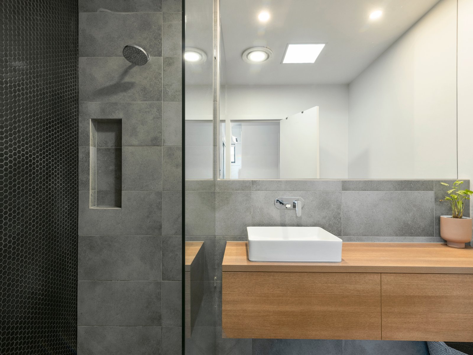 2/21 Hawaii Avenue PALM BEACH 12