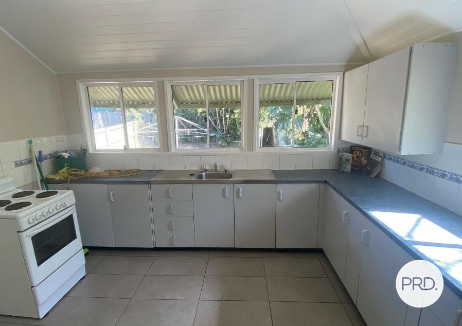 2/21 Heit Street WILLOWBANK 1