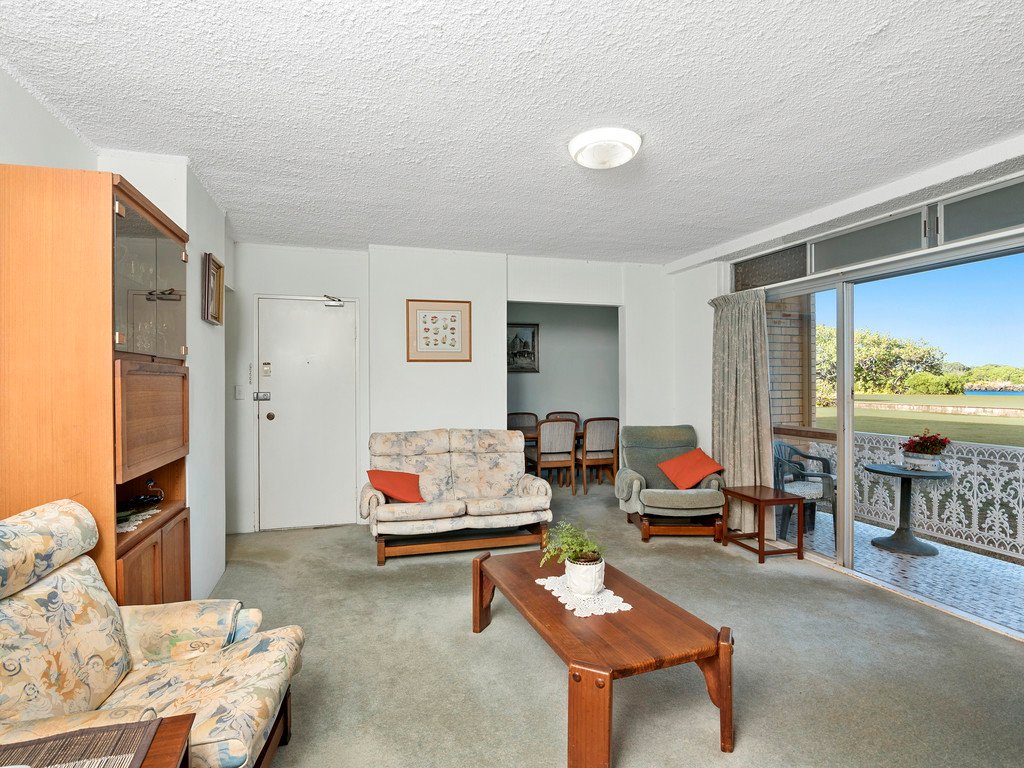 2/21 Ivory Crescent TWEED HEADS 2