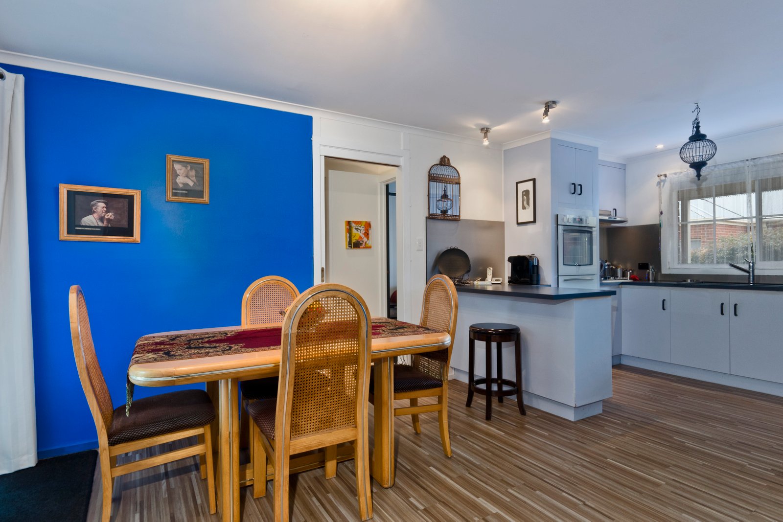 Gallery: 2/21 Lawton Avenue