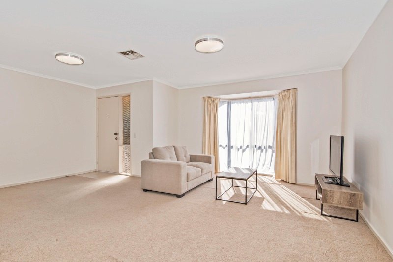 2/21 Mayfield Parade STRATHDALE 4