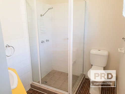 2/21 Phillip Street GOONELLABAH 7