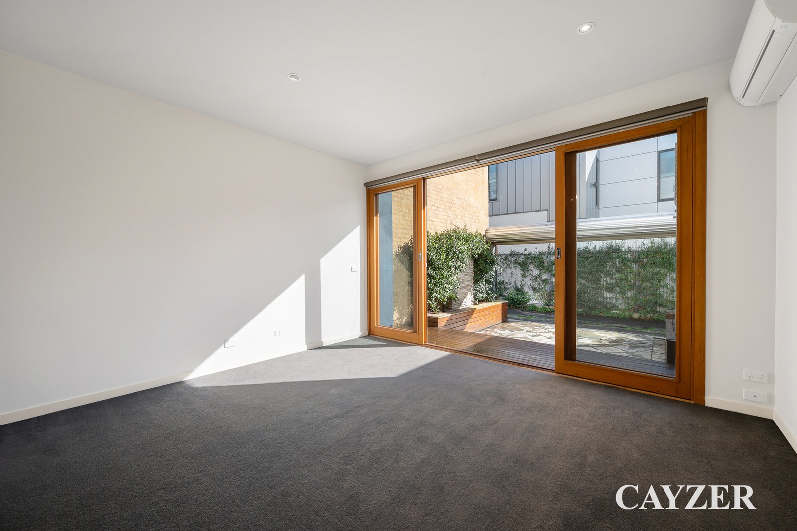 Gallery: 221 Princes Street