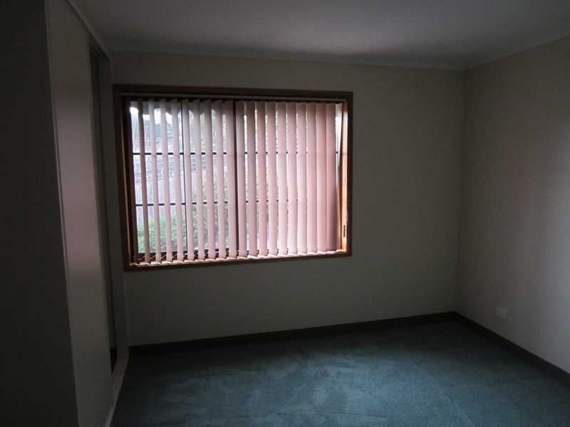 2/21 Quarry Road MORNINGTON 6