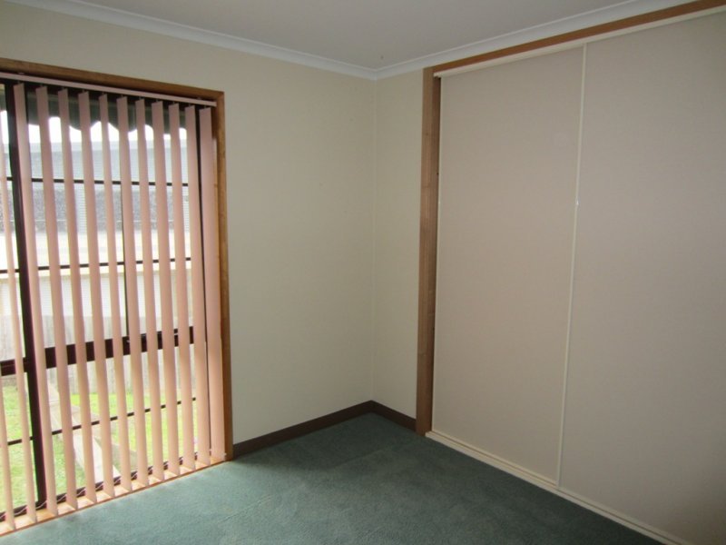 2/21 Quarry Street MORNINGTON 5