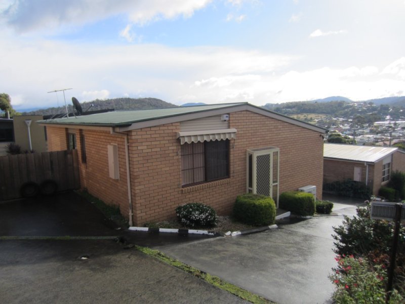2/21 Quarry Street MORNINGTON 6