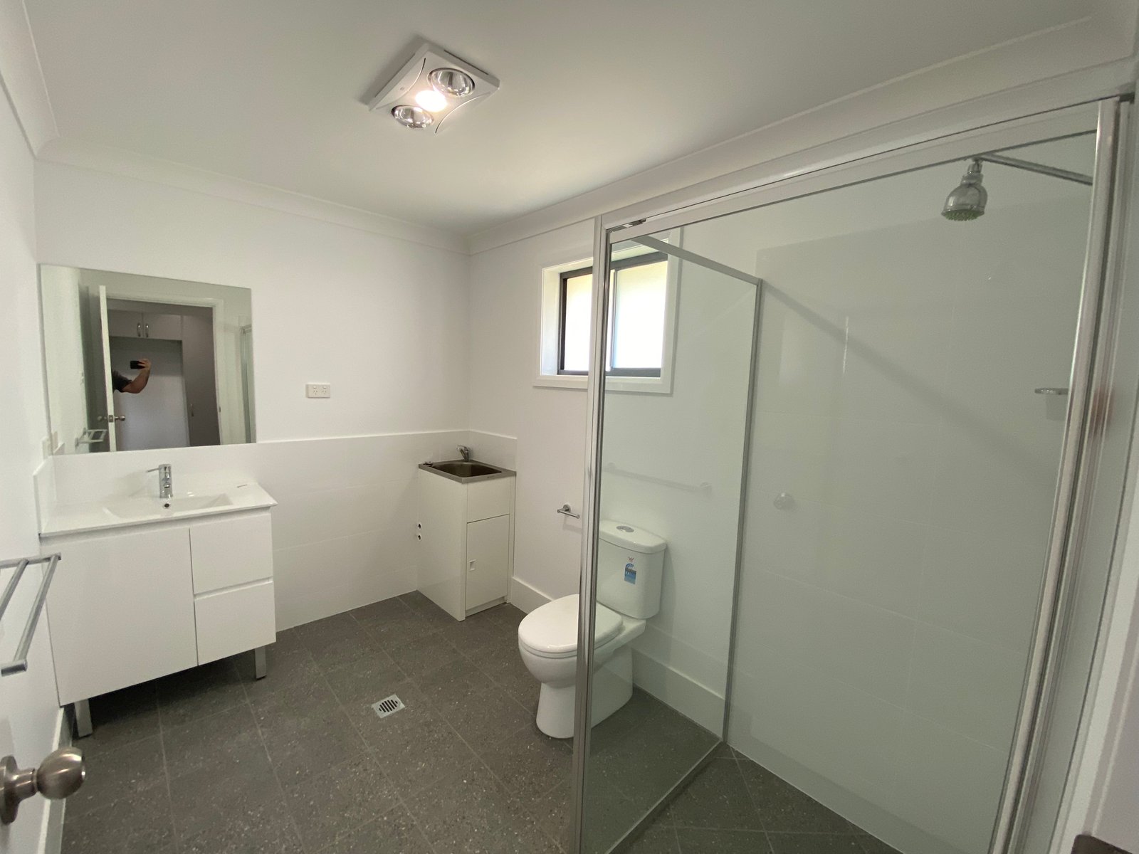 2/21 Reginald Drive TAMWORTH 7