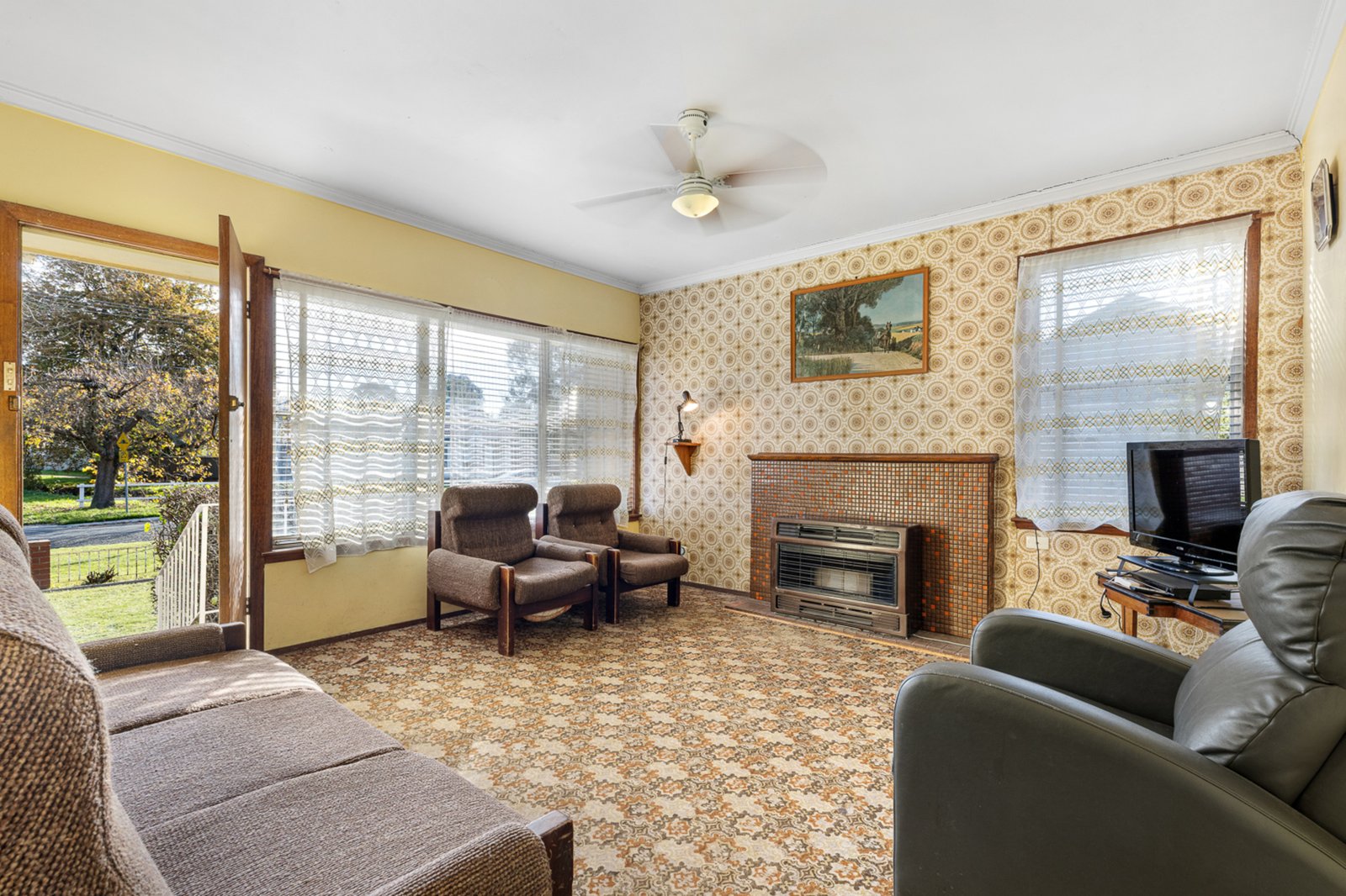Gallery: 221 Rodier Street
