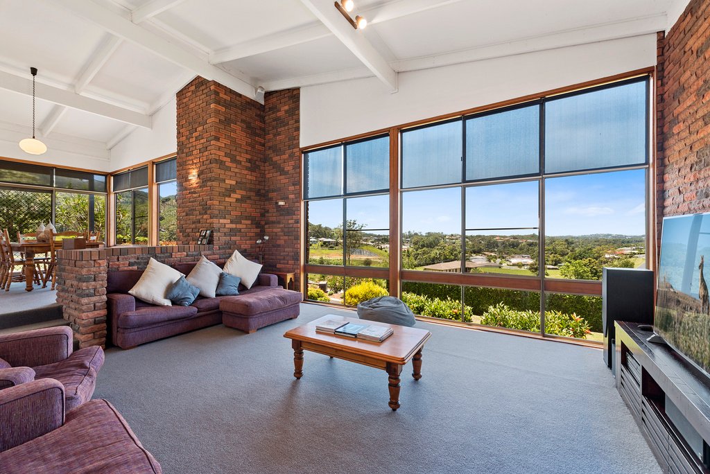 221 Shephards Lane COFFS HARBOUR 9