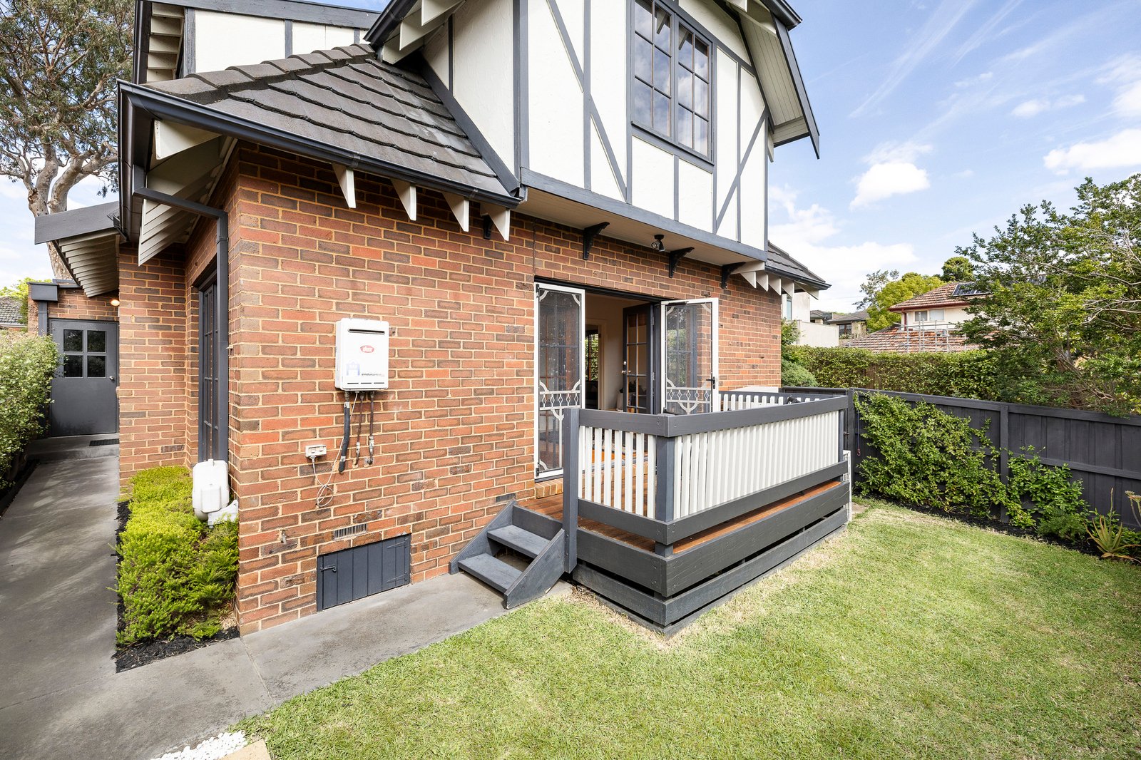 2/21 Somerset Road, Glen Iris, 3146