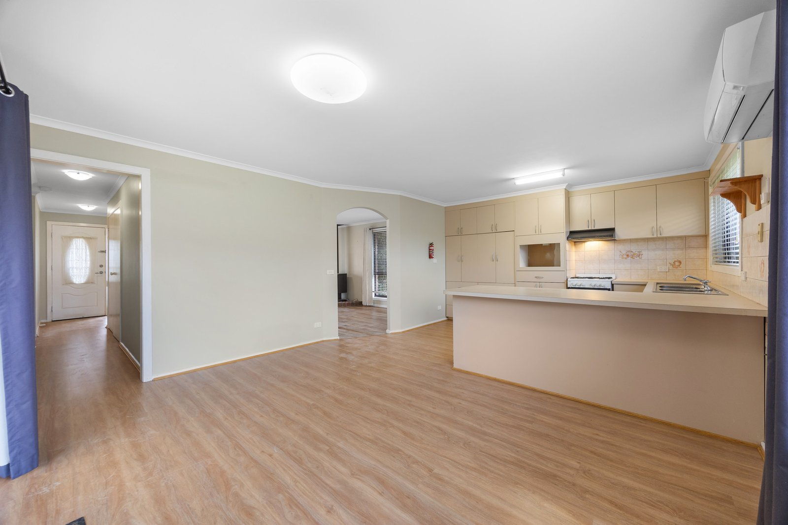 Gallery: 221 Spencer Street