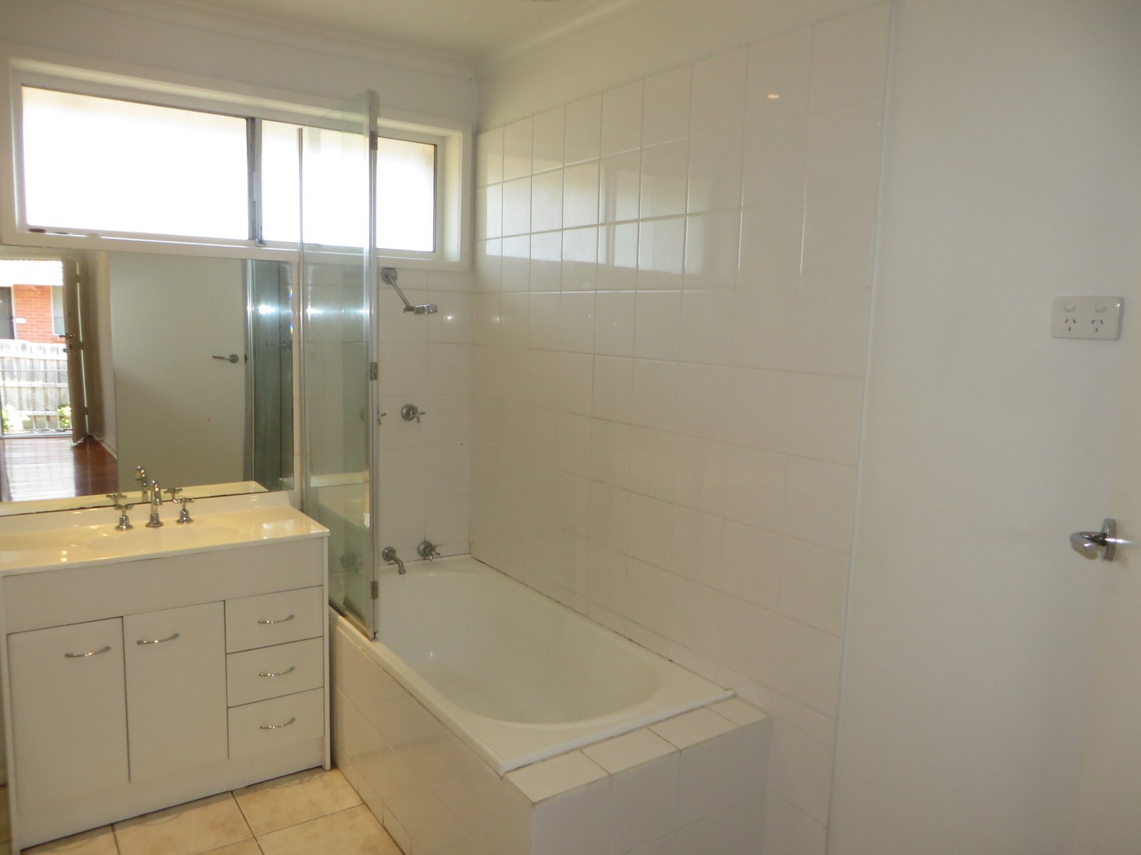 Gallery: 2/21 Tibrockney Street