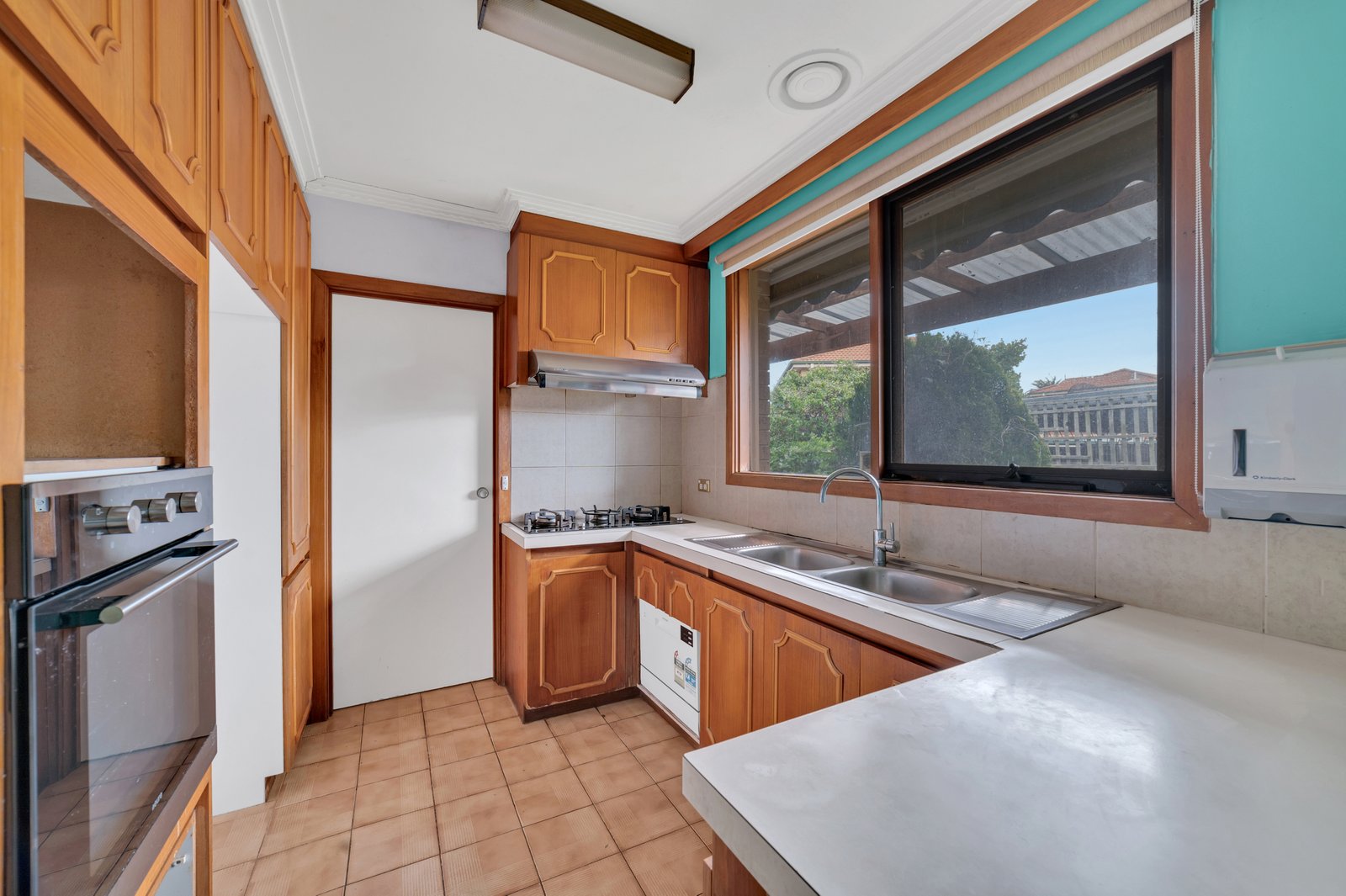 Real Estate and Property in 2/21 Toward Street, Murrumbeena, VIC