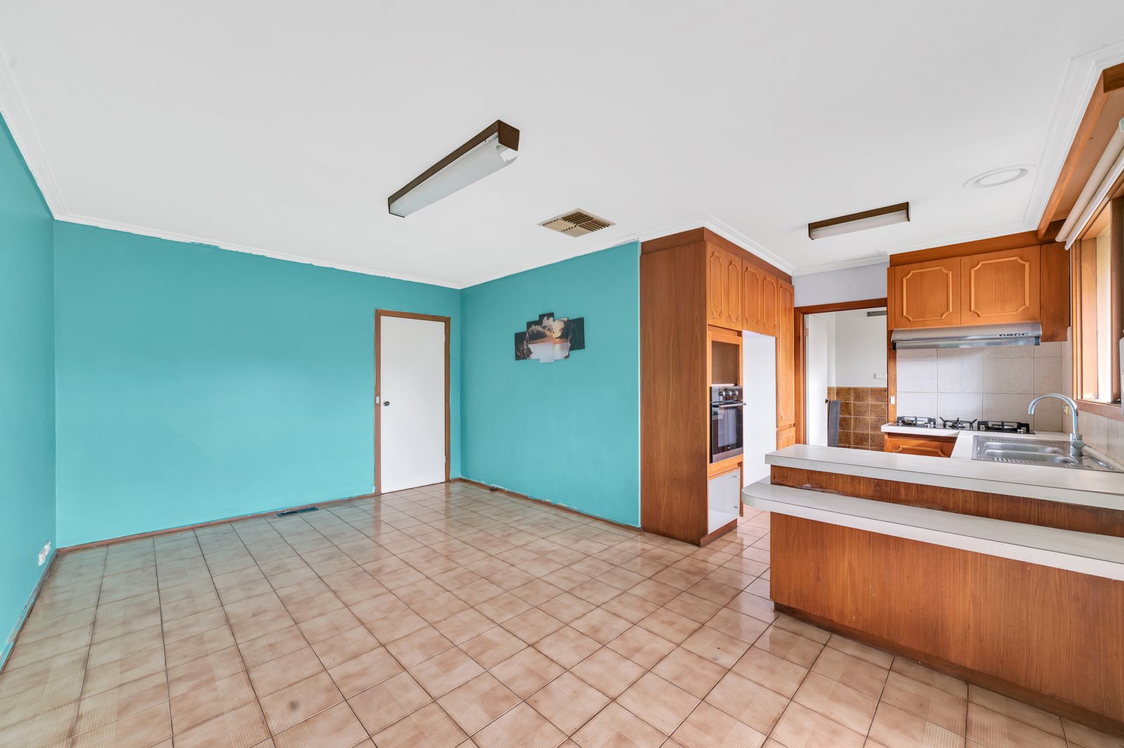 Real Estate and Property in 2/21 Toward Street, Murrumbeena, VIC