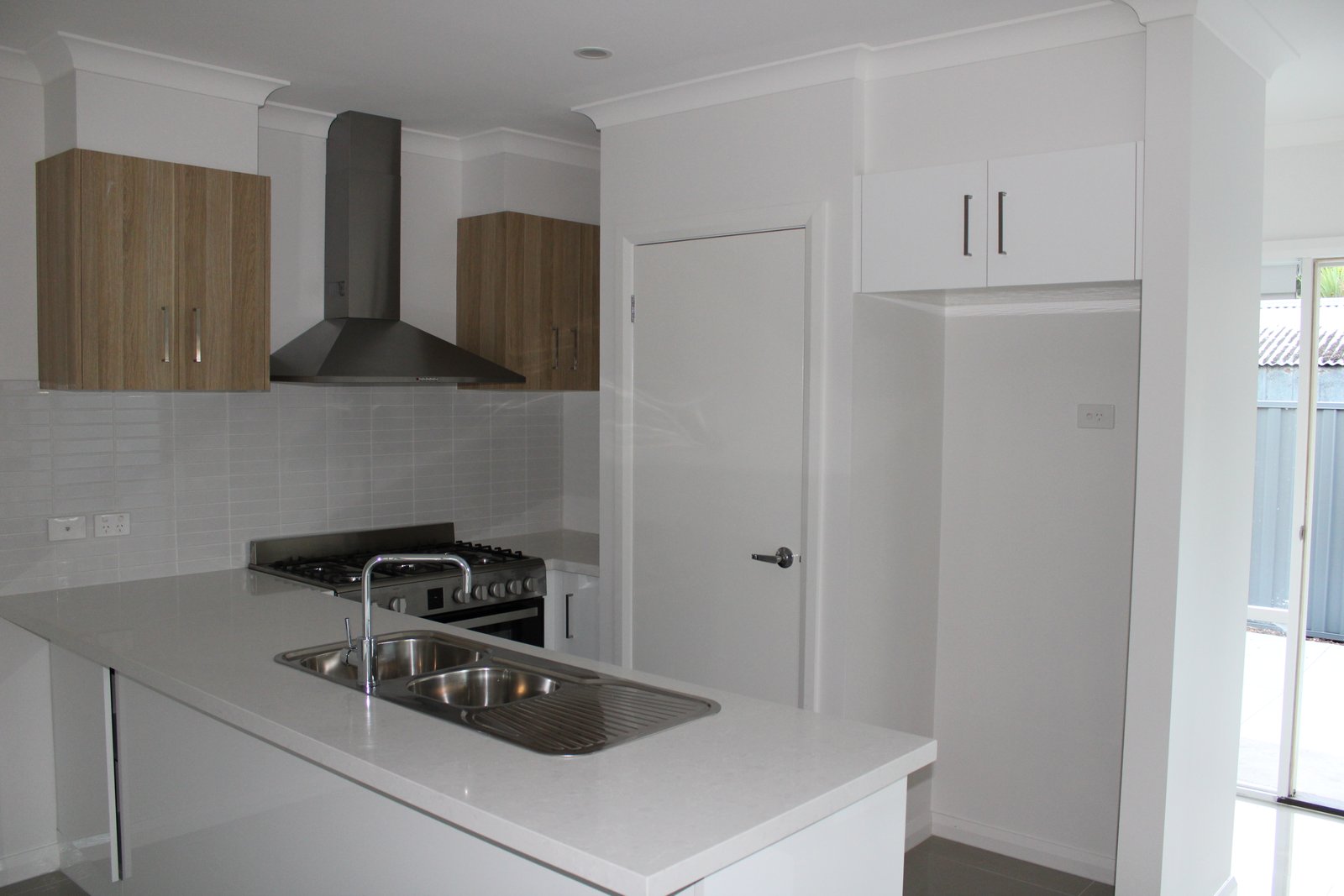 Gallery: 2/21 Toyne Avenue
